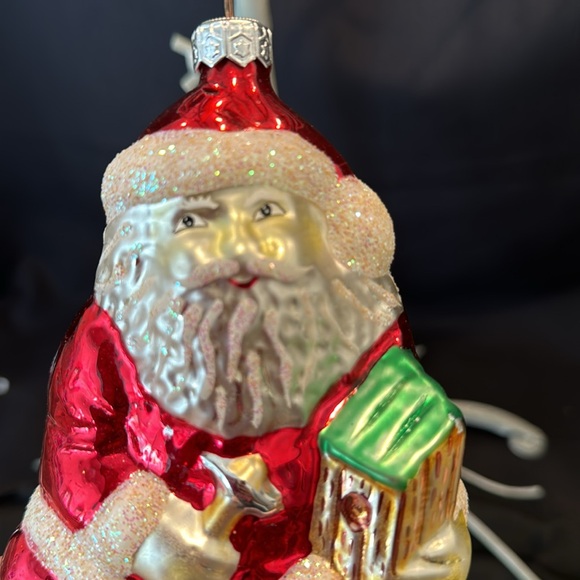 Blown Glass Santa Ornanment - Picture 6 of 7